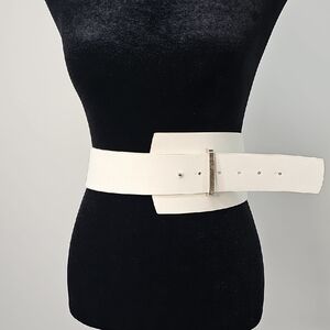 Unique Plus Size White Asymmetrical Belt w Silver Buckle‎ Playful Bold